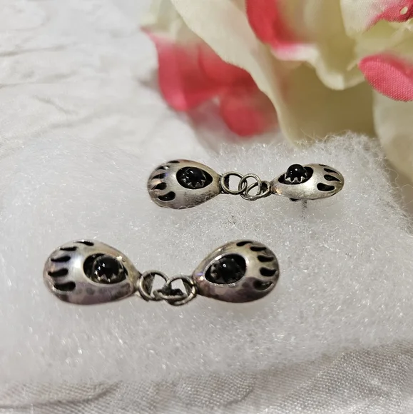 Handmade Onyx Sterling Bearpaw Earrings - Picture 3 of 5